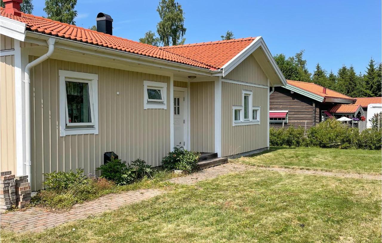 Beautiful Home In Tived With Wifi Buitenkant foto
